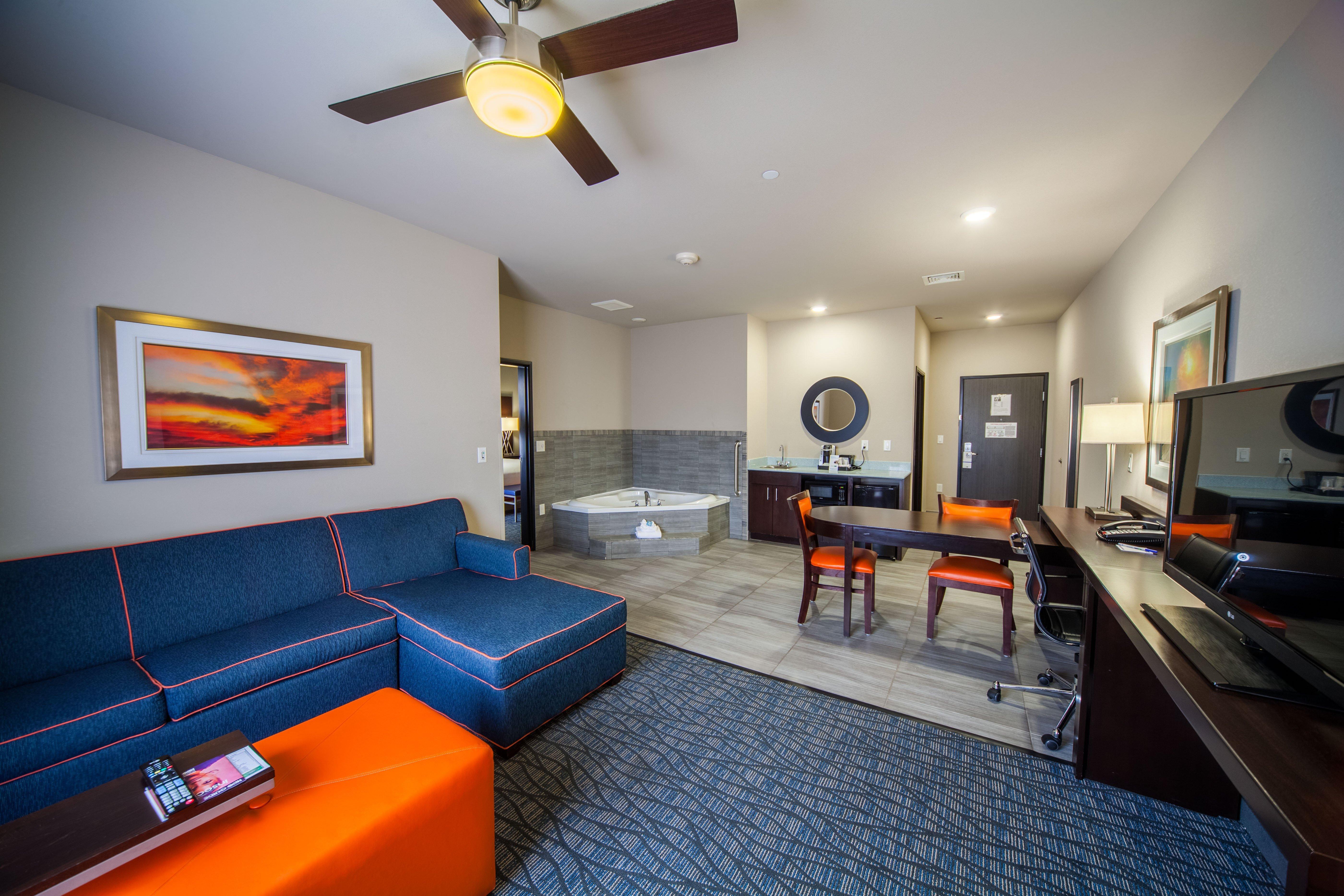 Holiday Inn Express & Suites Oklahoma City Southeast By Ihg Exterior photo
